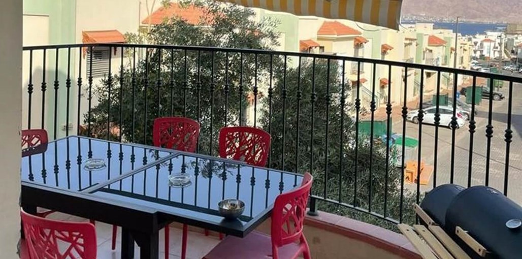 דירת נופש בטיילת המרפסת (1).jpeg