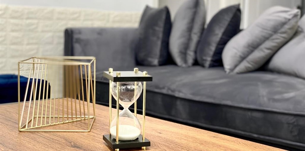 אחוזת רזים- מונה ליזה סלון (4).jpeg