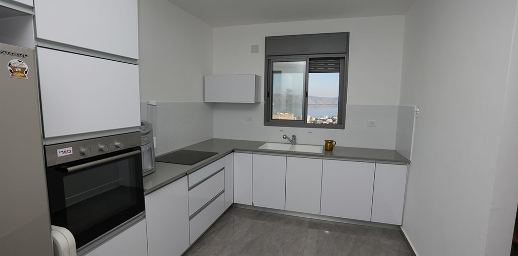 צופה לנוף צופה לנוף מתחם הפנים (42).JPG