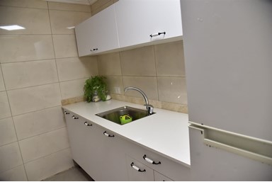 מפגש הדובדבן