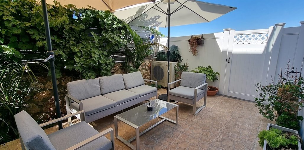 יעלה בנוף ראש פינה החצר (1).jpg