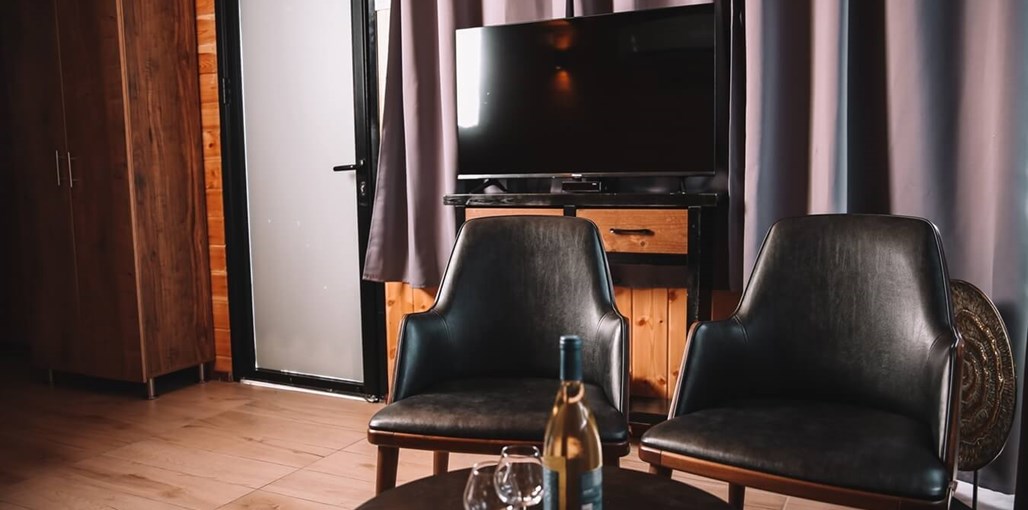 ונוס רם - בריכת רם פנים (5).jpg