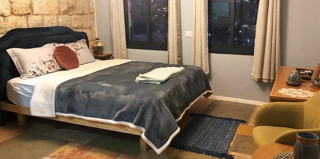 שאטו דה רואה חדר 2 (1).jpg