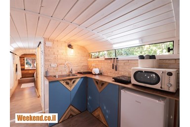 בס בוטיק בפרדס - valleybus