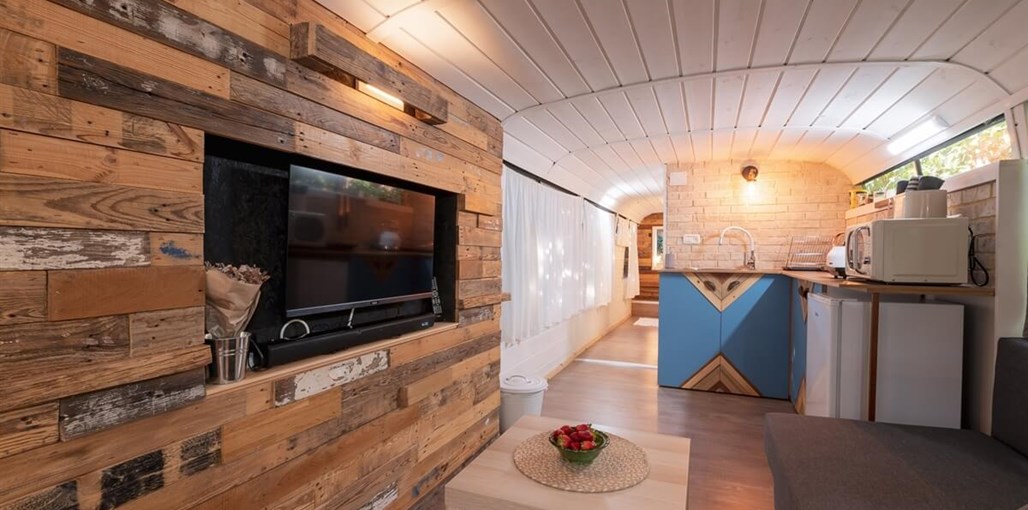 בס בוטיק בפרדס וואליבוס (9).jpg