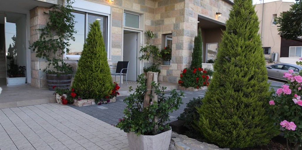 אורנינה סוויט החצר (2).jpeg