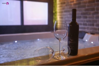 גרנד גולן - בקתת העץ