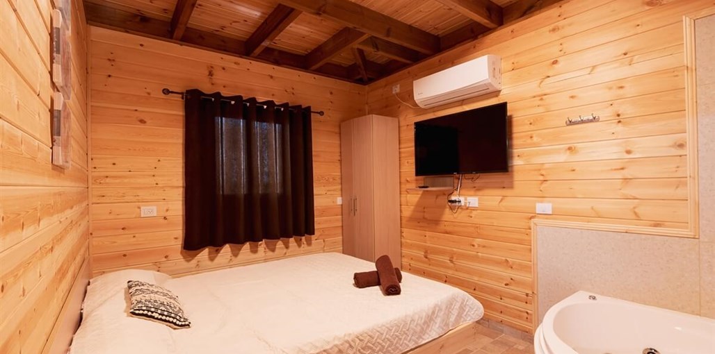 צמרת הצימרים סוויטה עץ (8).jpg