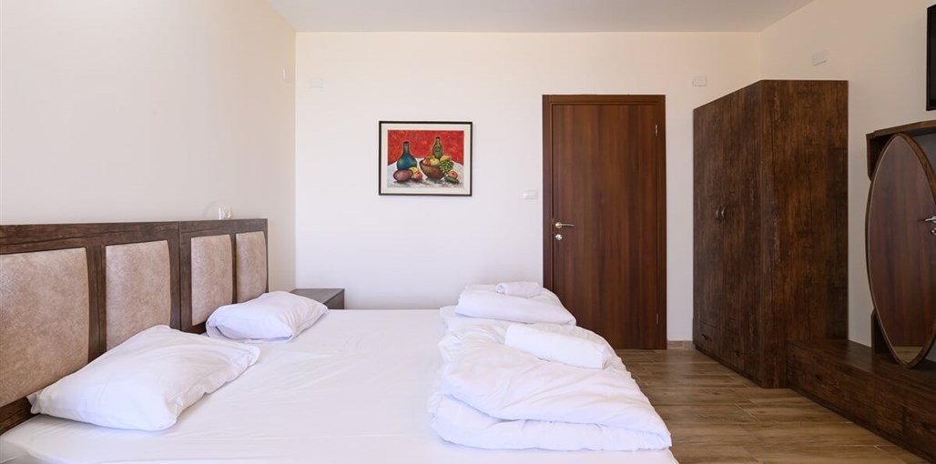 האלפים של הכרמל הסוויטות (4).jpg