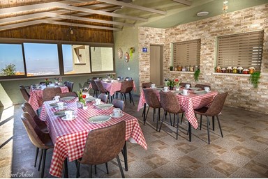 אחוזת האלונים