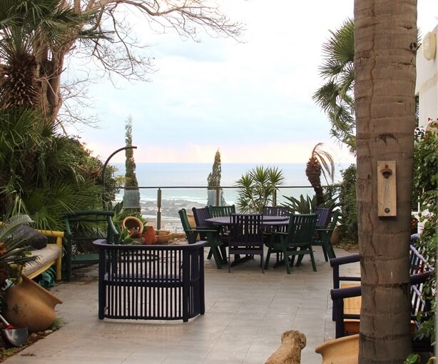 אירוח בוטיק מול הים הגן (1).jpeg