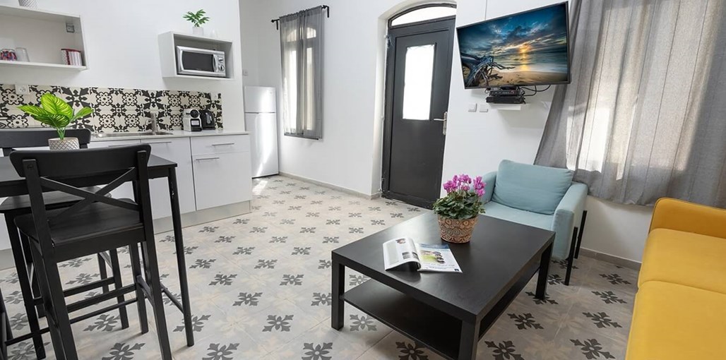 YalaRent דירות נופש בזלת סוויטה 2 (3).jpg