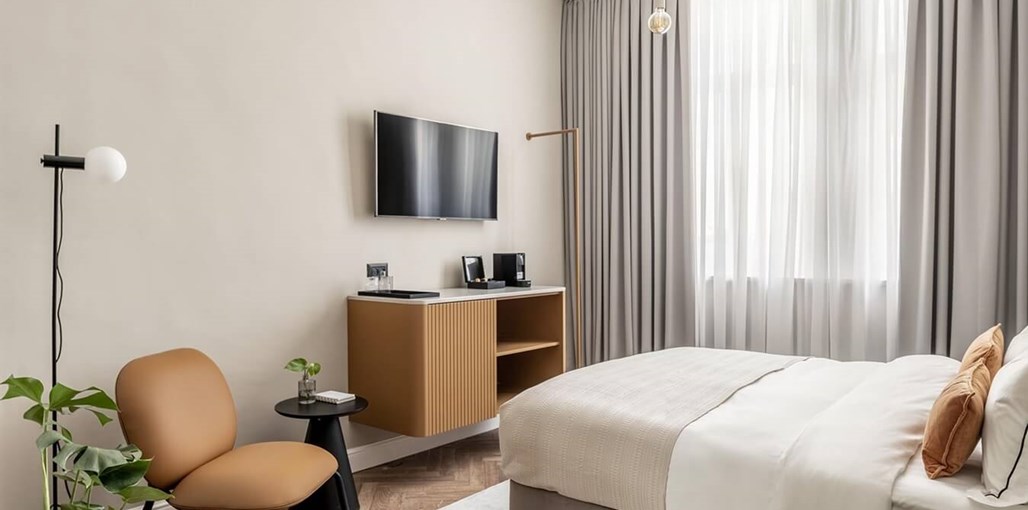 מלון נואל - Hotel Noel סופיריור זוגי (4).jpg