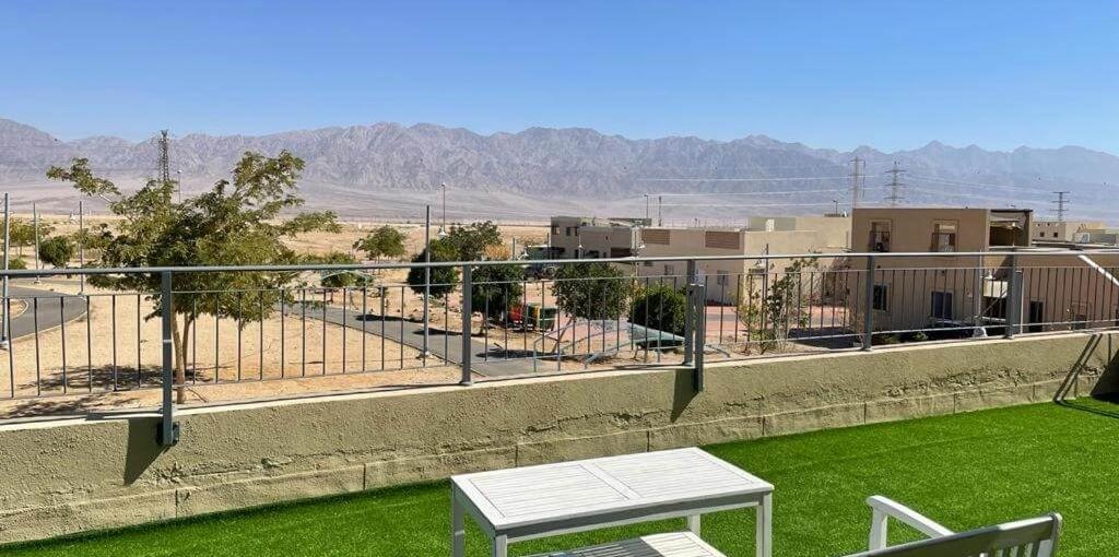 אירוח מול הרי אדום אירוח מול הרי אדום (8).jpeg