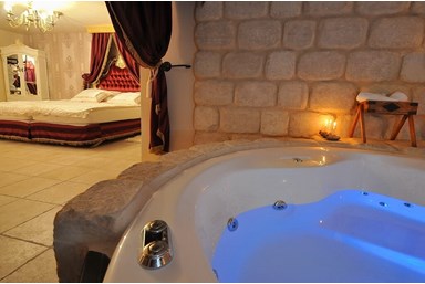 סוויטות בל - סוויטת רובי