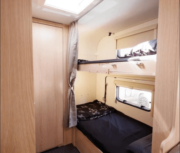 אסקרוואן 563 (1).PNG