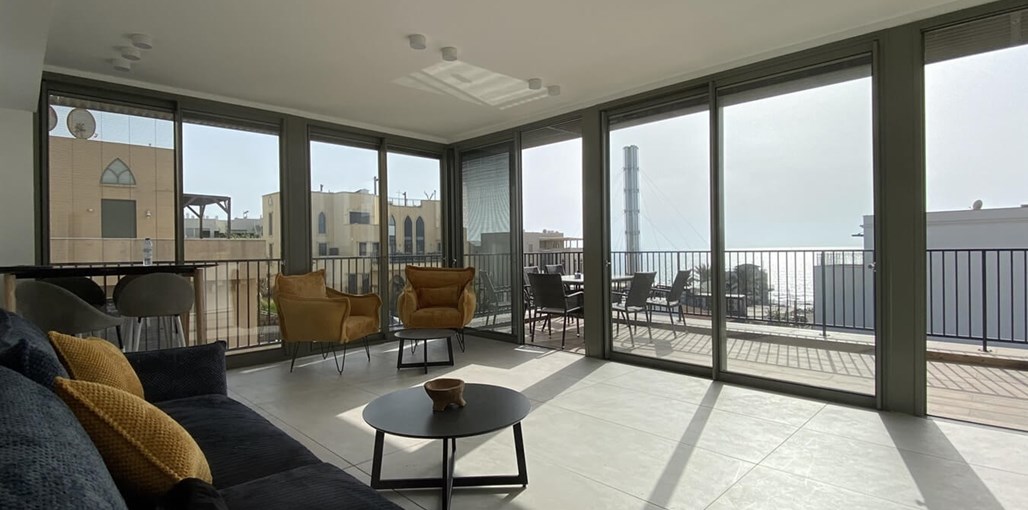 ולנסיה אקסקלוסיב ולנסיה אקסקלוסיב - פנים הדירה (1).JPG