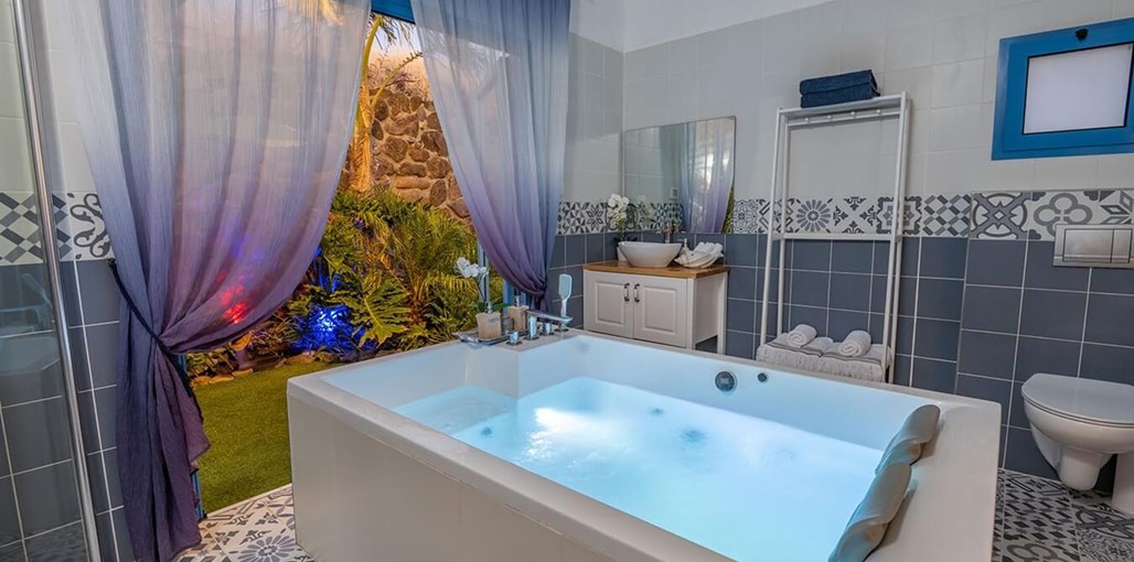 יוון בגולן הצימרים (1).jpg