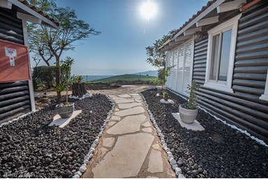 דובדבן בגולן - לזוגות בלבד - הצימרים