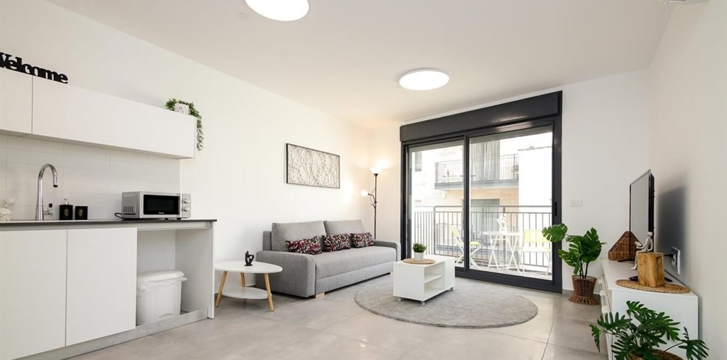 סוויטות יוקרה אגריפס דירת אגריפס 8 (6).jpg