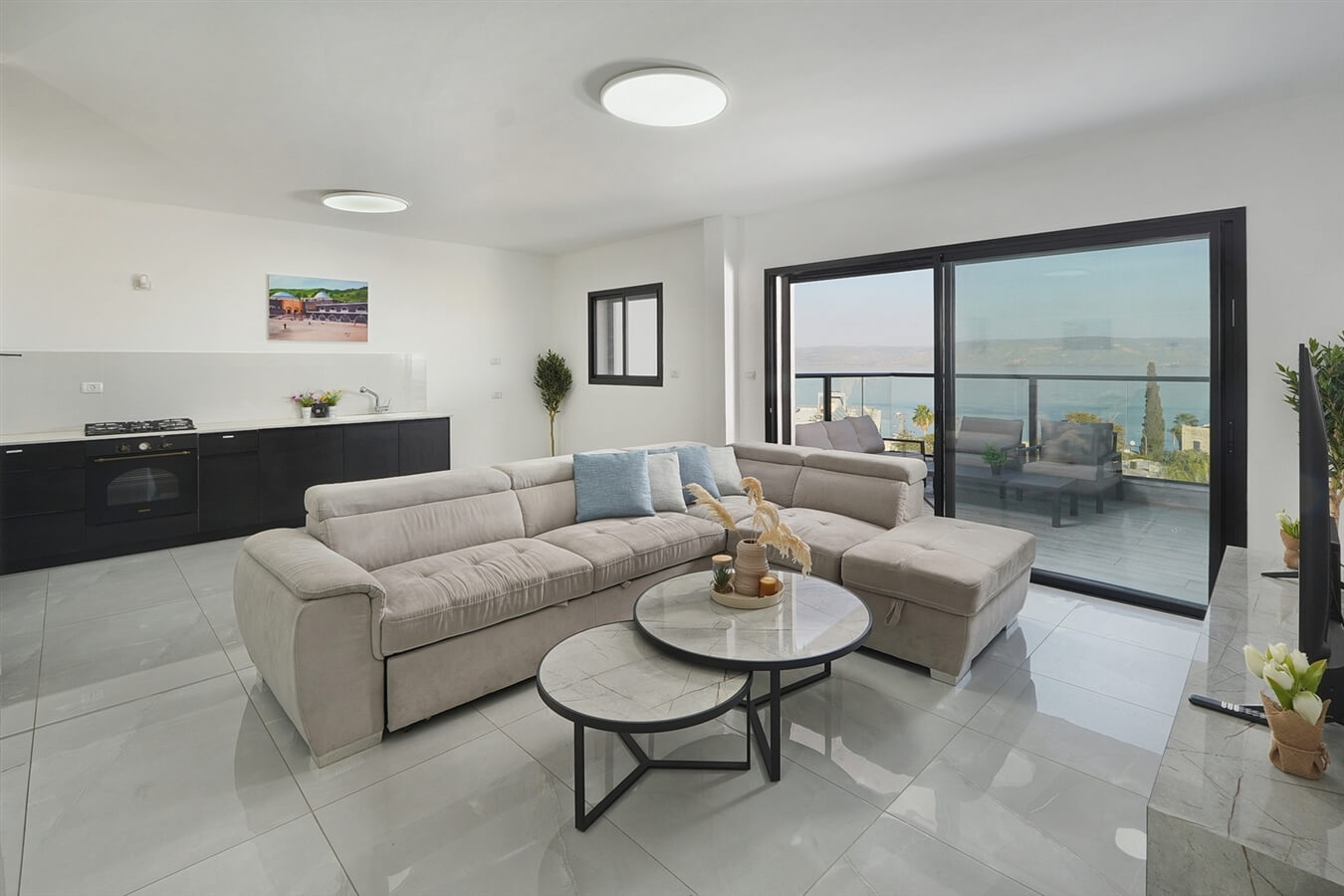 דירות לויקיישן  - Levication