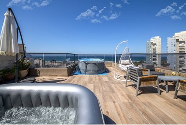 סי פנטהאוז על הים - מתחם החוץ