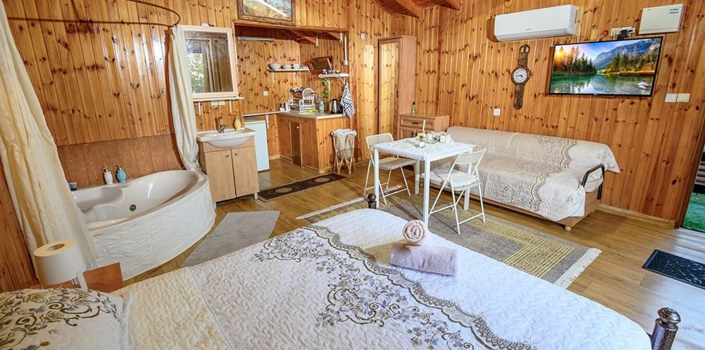 בקתות עץ המעיין AL6_6809.jpg