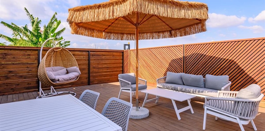 בקתות אתנחתא בשדה מתחם חוץ (10).jpg