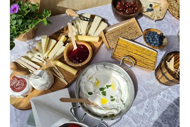 חאן ספר המדבר - מבנה האירוח