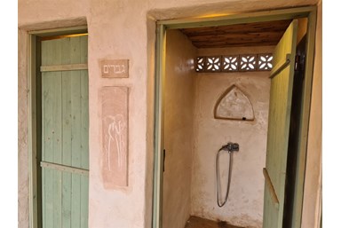 חאן ספר המדבר - מבנה האירוח