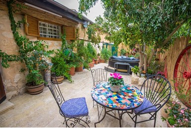 פארמר סוויט - מתחם החוץ