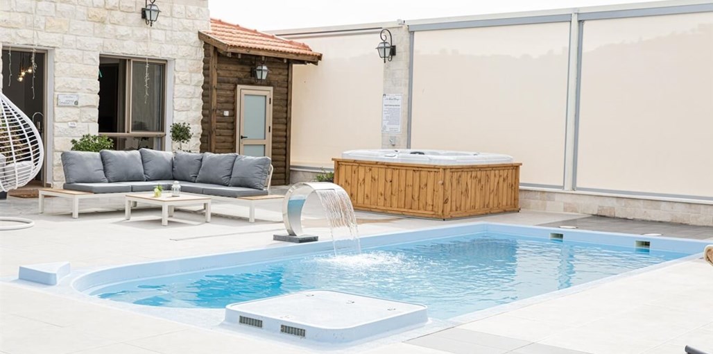 דה אוליבו וילג' - De olivo village חצר (12).jpeg