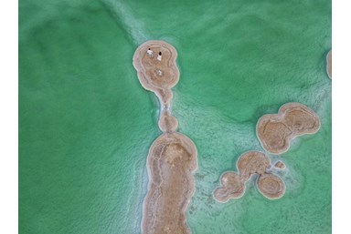 סוויטה נוף לים עין גדי - המרפסת והנוף