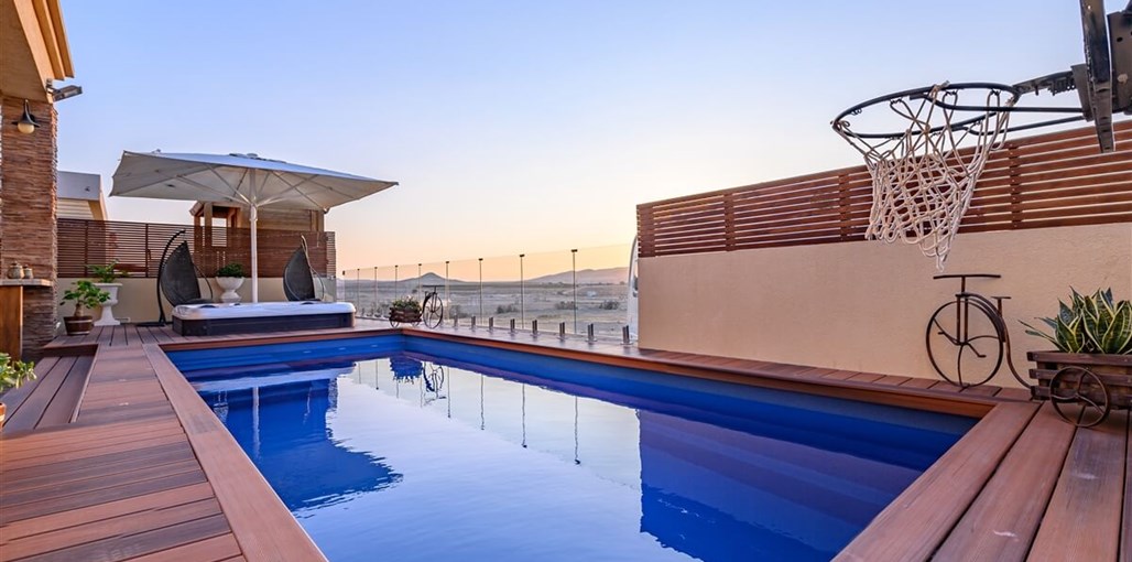 בצל האגם מתחם חוץ (12).jpg