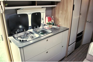 בצת על הים - גלמפינג קמפינג וקרוואנים