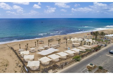 בצת על הים - גלמפינג קמפינג וקרוואנים