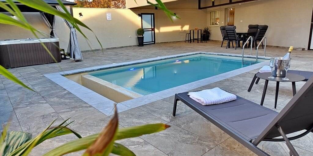 שרדונה סוויטת בוטיק חוץ (13).jpg