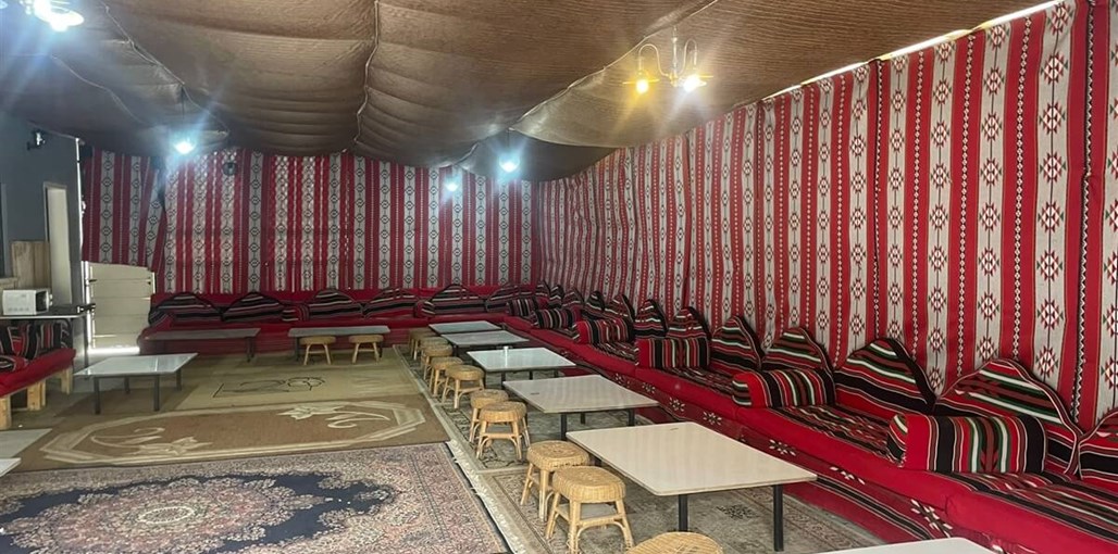 אירוח הידידות חאן@.jpeg