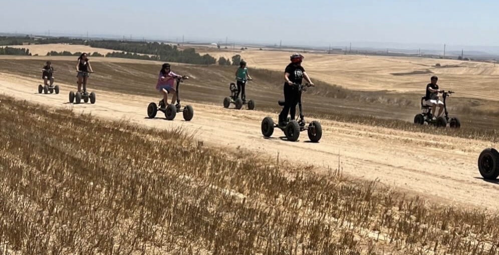 החווה של צביקה 1 (1).jpeg