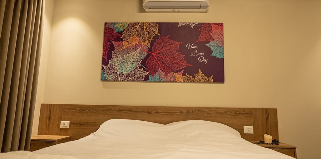 ליאן מלון בוטיק - Layan Hotel יוניק 202-203 (8).jpg