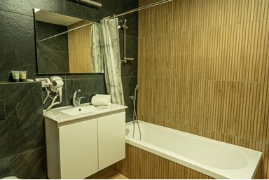 ליאן מלון בוטיק - Layan Hotel  - חדרי יוניק