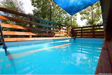 בין אומנות לטבע - צימר משפחתי