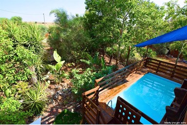 בין אומנות לטבע - צימר משפחתי