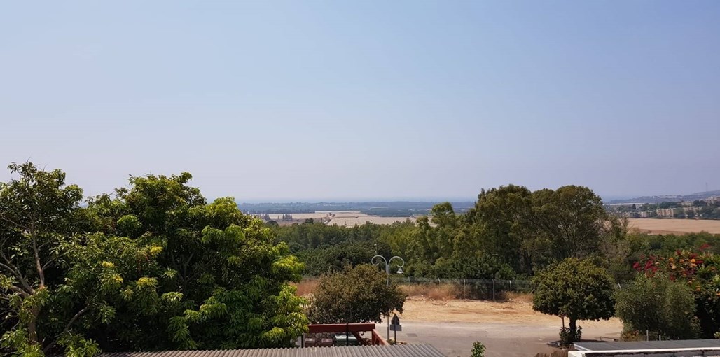 יורט ים ושקיעה יורט ים ושקיעה (7).jpeg