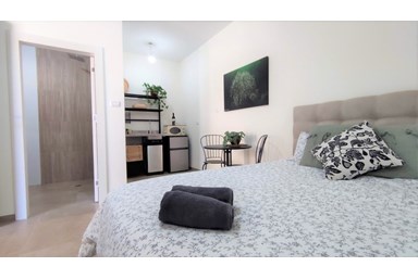 אחוזת היוצר