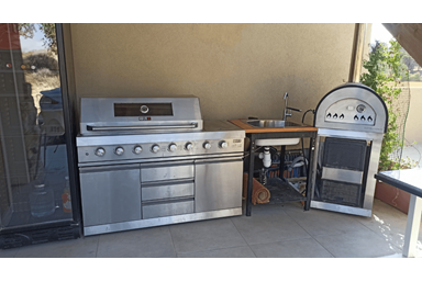 אחוזת היוצר