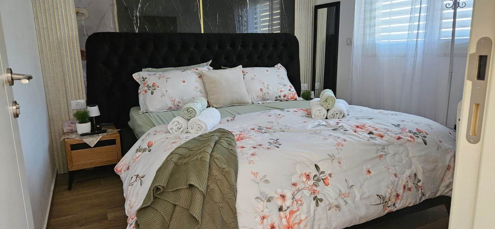 צימרים ליאר פארק