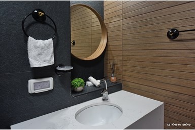 סוויטות הימה - סוויטת שקד