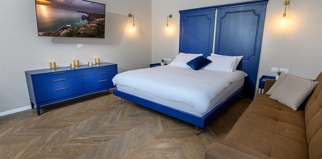 הבית באגם סוויטות תבל + זיו (18).jpg