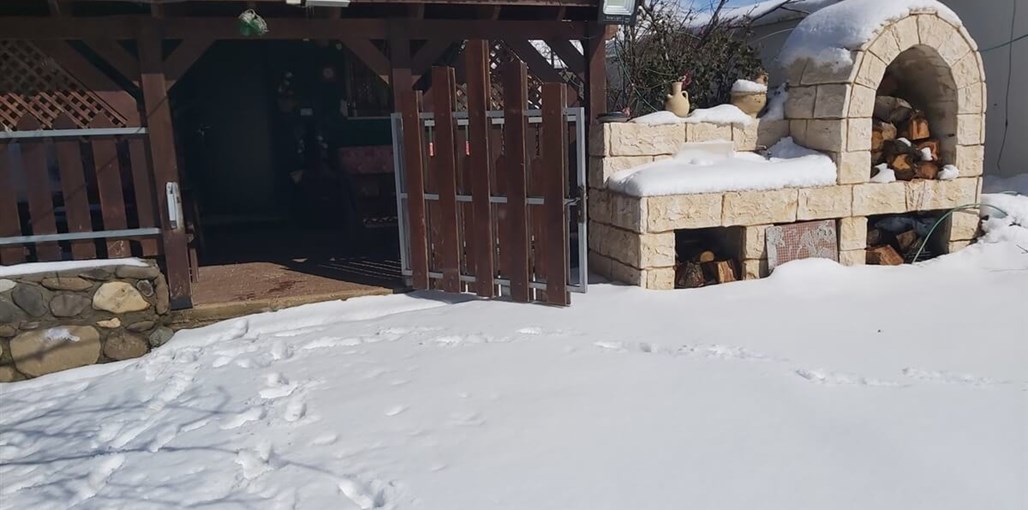 אירוח ירוק על הנחל שלג (2).jpg